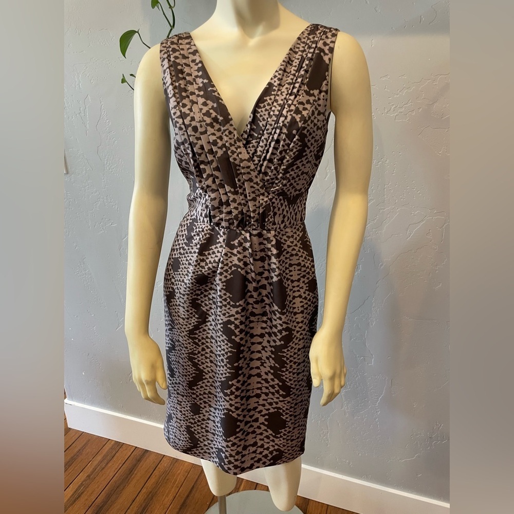 Women’s banana republic 100% silk sheath dress size 0